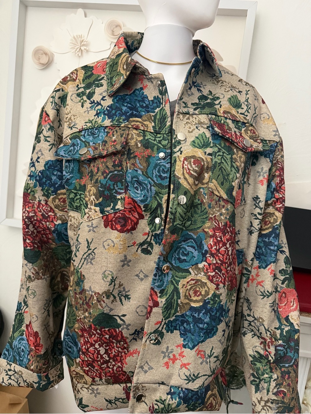 Vintage style trucker Floral T Jacket in Multicolor - Picture 4 of 6